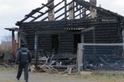 После пожара в Серове МЧС предлагает оборудовать жилые дома дымоуловителями с GSM-модулями