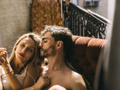 Ніжна TAYANNA повністю оголилася у відвертому кліпі на україномовний хіт