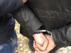 В Одесі поліція затримала чоловіка з арсеналом зброї - ФОТО,