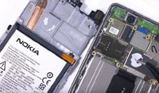 Известный блогер обнаружил внутри Nokia 8 необычную деталь