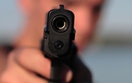 В Киеве неизвестные подстрелили таксиста