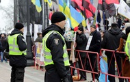 In the Ministry of Internal Affairs counted about a thousand protesters under the Rada