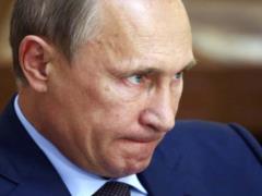 Hundred Years October. The Russian military expert told what Putin fears