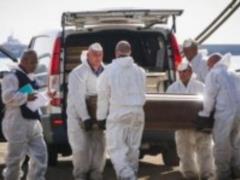 У Середземному морі виявили човен мігрантів з трупами 26-ти дівчат