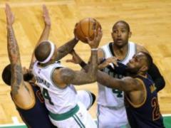 Basketball  Boston  won the ninth consecutive victory in the NBA