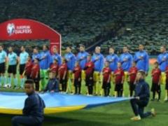 ФИФА оштрафовала Федерацию футбола Украины за поведение фанатов
