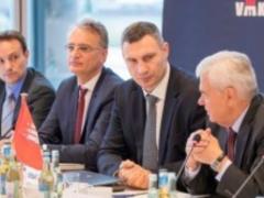 Кличко обговорив схему добудови Подільсько-Воскресенського моста