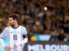 Messi took forward Zenit for his fan
