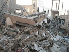 Hundreds of Iraqis and Iranians were killed in an earthquake
