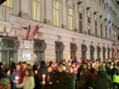 В Австрії пройшли масові протести проти ультраправих в уряді