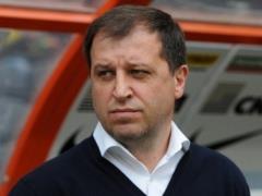 Vernidub: You can not count those goals, there s a foul on the card