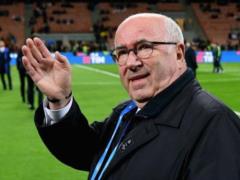 The head of the federation of football of Italy resigned