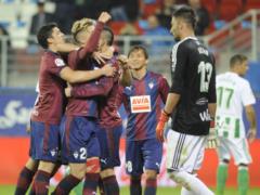 The least effective team of La Liga Eibar destroyed Betis
