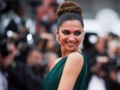 Indian radicals announced the award for the head of Bollywood