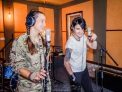 Anastasia Prihodko released a song about girls in a duet with a military paramedic