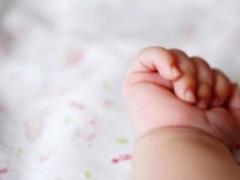 На Донетчине пьяный мужчина пытался убить младенца