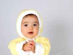 Зручні комбінезони та чоловічки для новонароджених від Babyhit