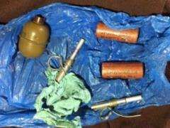 In Kherson, policemen seized drugs and ammunition from a man