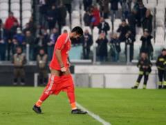 Буффон остался в одних трусах после матча Лиги чемпионов
