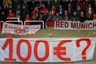 Fans of Bavaria threw the field with false money, UEFA launched an investigation