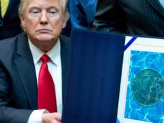 В январе Трамп уронит рубль
