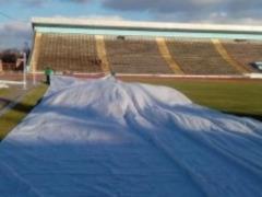  Desna  is preparing the stadium for the match with  Dynamo 