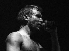 Ivan Dorn with naked torso entertained Russians