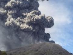 In Bali, because of the Agung volcano, all the flights