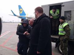 Нацполиция Украины передала Франции  короля мошенников 