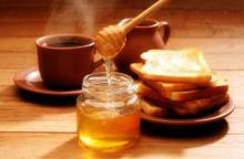 Honey - natural treatment of wounds and burns