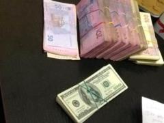 Следователь Нацполиции отказался от взятки в $10 тыс