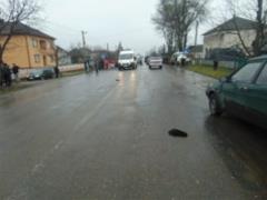 В Чернивецкой области автомобиль насмерть сбил велосипедиста