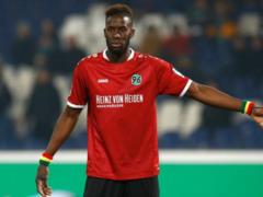 Salif Sane - The Unbreakable Wall of Hanover