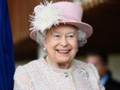 Елизавета II не придет на свадьбу внука Гарри