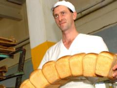 Bread in stores is getting smaller