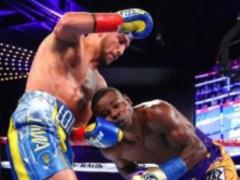 Lomachenko defended his title against Rigondeaux