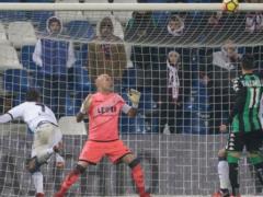 Sassuolo spoiled Zenga s debut, beating Crotone