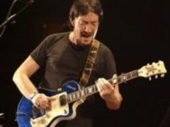 Musician Chris Ree fainted at the concert