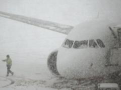In Germany, because of bad weather, hundreds of aircraft flights were canceled
