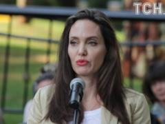 Jolie remembered about Ukraine, talking about sexual violence against women during military operations