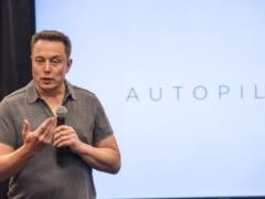  This sucks . Ilon Mask amazed the Web with his reasoning about public transport