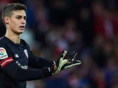 Goalkeeper Athletic Kep, who wants to buy Real Madrid, broke his leg