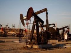 Brent oil trades above $ 63 per barrel