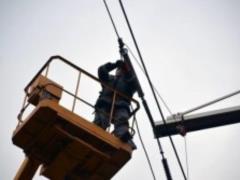 По всей Украине из-за непогоды без света 147 населенных пунктов