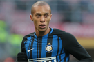 Inter will offer Miranda a new contract