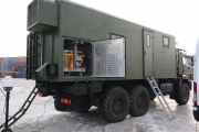 Уральская таможня получила новые специальные мобильные комплексы на базе грузовика и микроавтобуса.