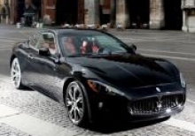 Maserati suspends production of cars