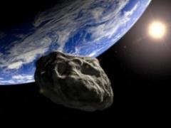 К Земле приближается астероид в форме черепа