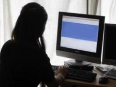 Правоохранители заблокировали в соцсетях около тысячи  групп смерти 