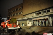 Після вибуху там небезпечно. У селищі Садовий евакуйованих з багатоповерхівки людей поселять в школі